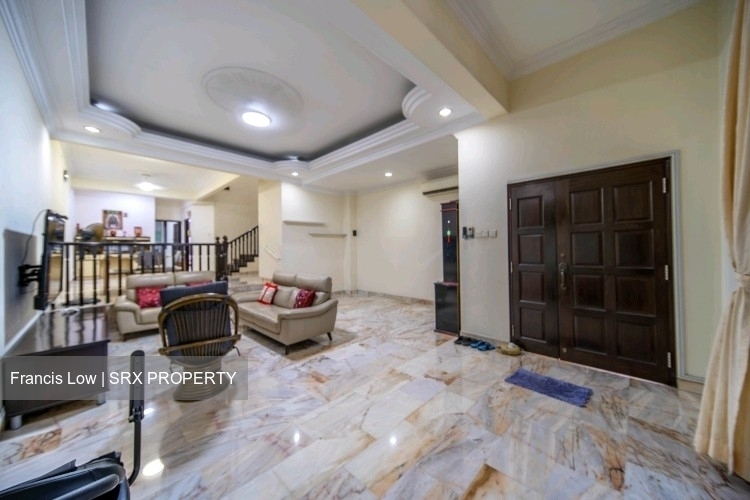 Lowland Road (D19), Terrace #556584761
